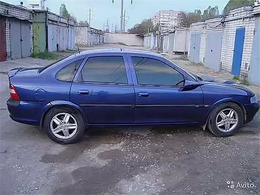 Опель вектра синий. Opel vectra 1996. Опель вектра 1998. 8 мт, 2000,. Опель вектра голубой.