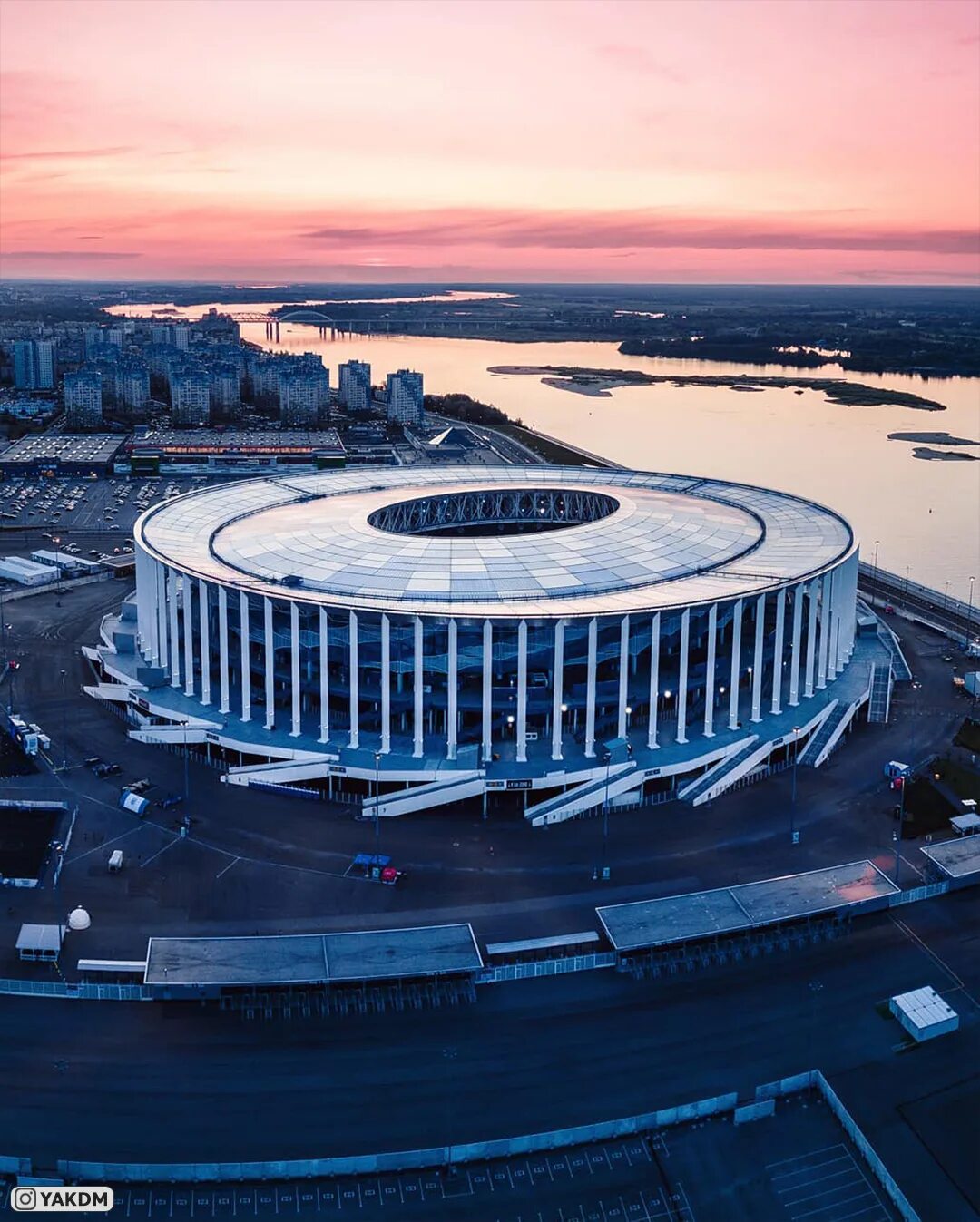 Стадион нижний новгород вместимость. Стадион Нижний Новгород Арена. Стадион Нижний Новгород Бетанкура 1а. Нижний Новгород стадион к ЧМ 2018. Нижний Новгород Арена ЧМ 2018.