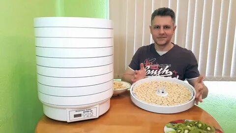 Киви в сушилке для овощей