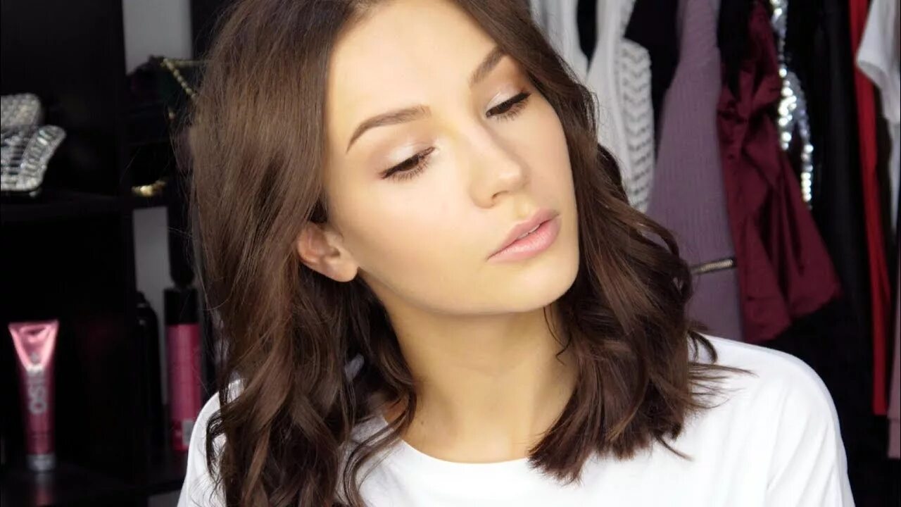 Вика моисеева визажист. Коффка зе кэт. Коффка зе кэт. Макияж учителя. Коффка зе кэт парень.