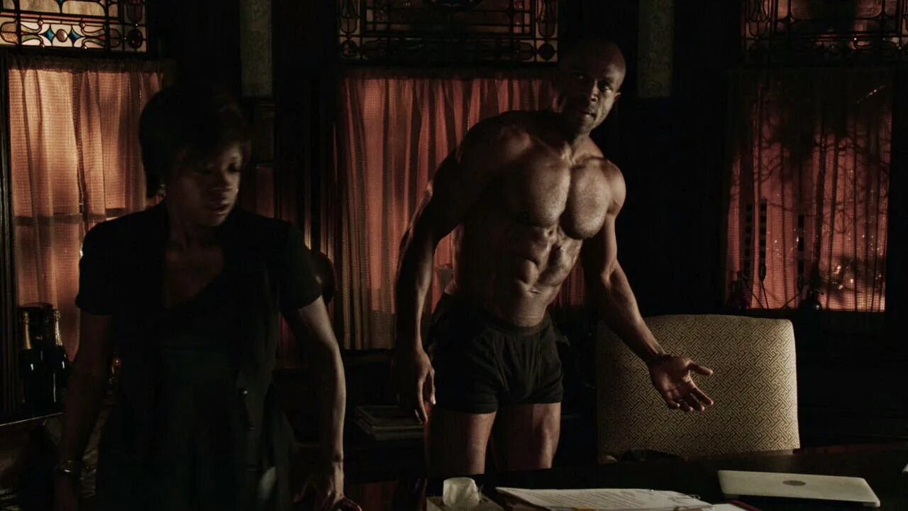 Нейт как избежать наказание. Нейт лейхи актер. Нейт лейхи актер. Билли браун сериал. Нейт лейхи актер.