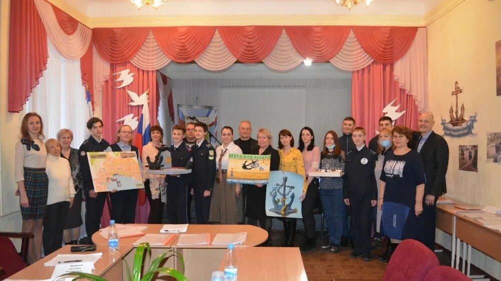 школа 12 феодосия