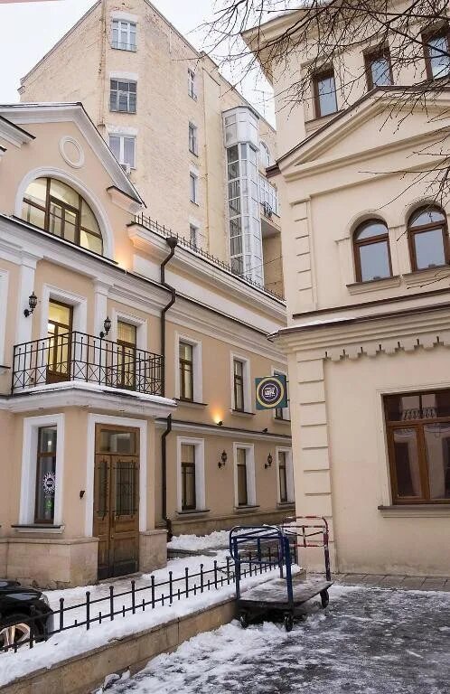Moscow city, house 42 с.4. building under reconstruction