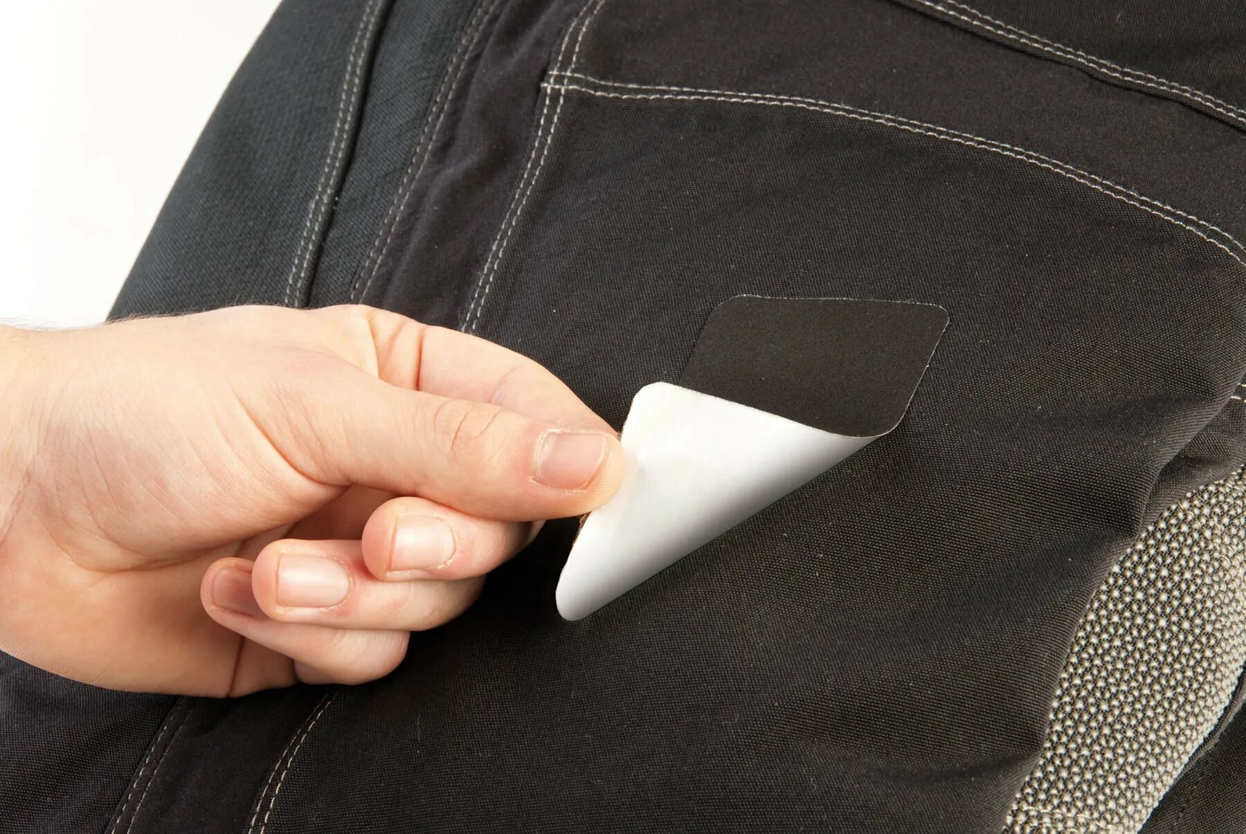 Заплатки на одежду. Мембранная одежда спб. Ремонт мембранной одежды. Заплатки на одежду. Ремонт мембранной одежды.