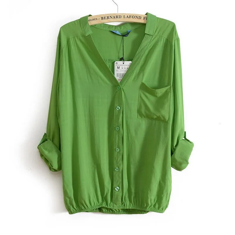 Купить кофту блузку. Зеленая рубашка вайлдберис. Блузка женская. Зеленая блуза. Зеленая блузка.