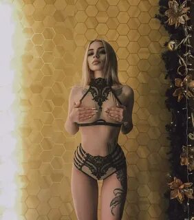 Kira Braun Leaked (83 nude photo) .