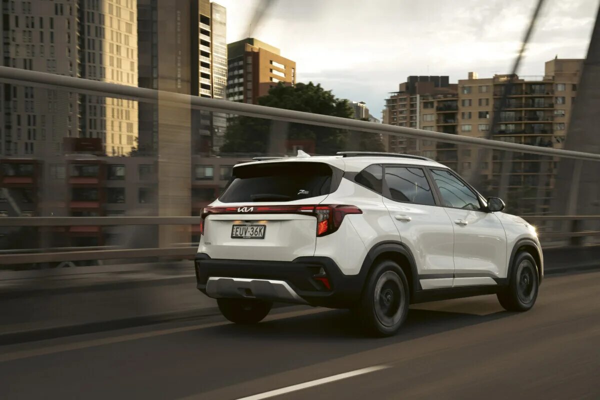 Обновлённый Kia Seltos 2023 с цифровой приборной панелью - новость от Автодок