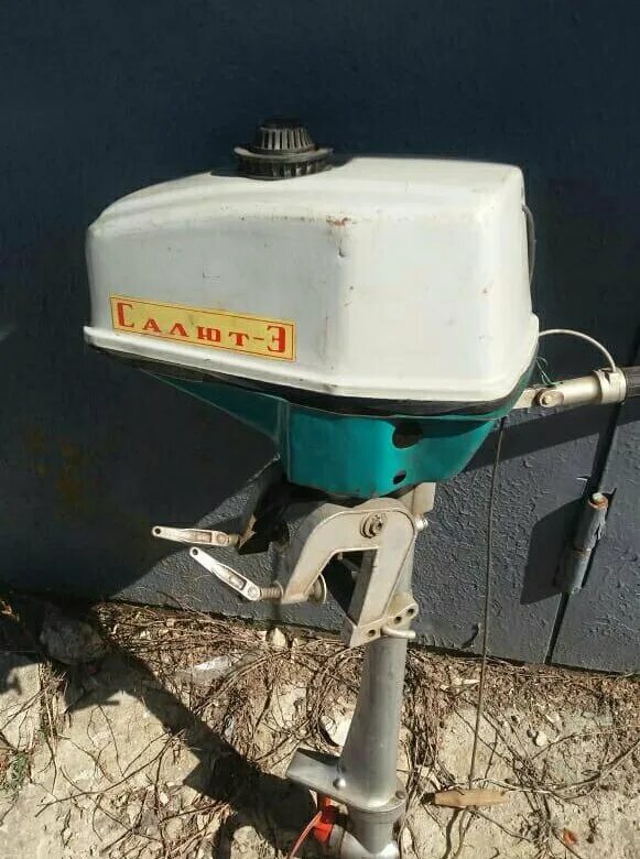Лодочный мотор кама 2. 5hp. 9 light. Авито краснодарский лодочные моторы. С.