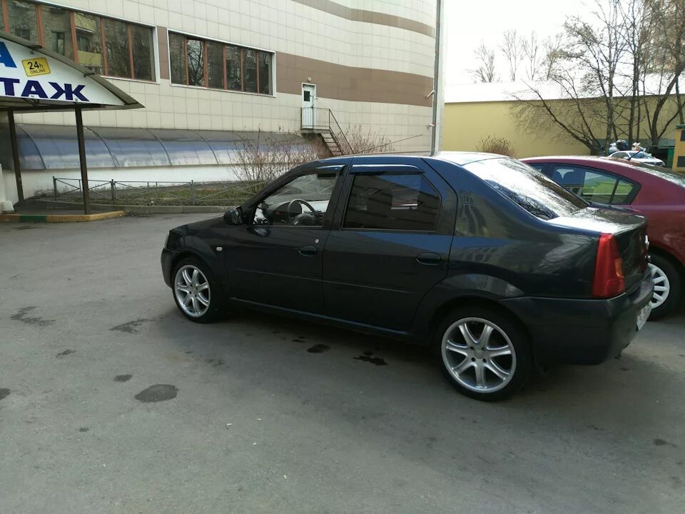 Купил и установил литые диски. - Renault Logan (1G), 1,4 л, 2008 года колёсные д