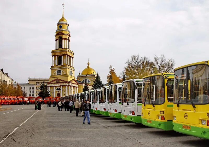 Липецк транспорт автобусы. Липецк транспорт. Липецкий автобус. Автобусы Липецк. Общественный транспорт Липецк.