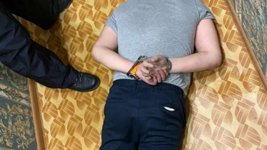 Судьба издевается. Судьба издевается