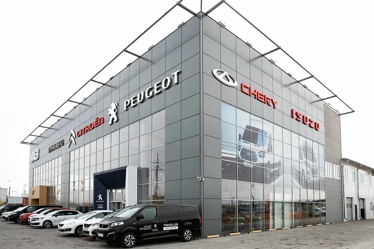 красивые машины новосибирск. новосибирский авто. нск авто. автосалон ниссан. фото авто в россии.