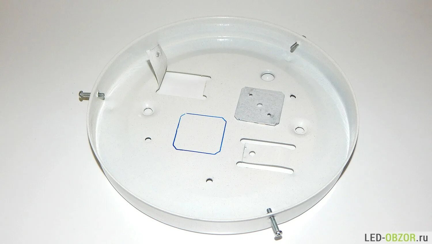 промышленный светодиодный светильник ip54 нср01-100/ip54-03-led. корпус светильника круглый. светильник светодиодный дво 1607 18вт. монтажные кольца для светильника eleganz 275мм. 89.