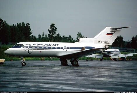 Самолет як 40