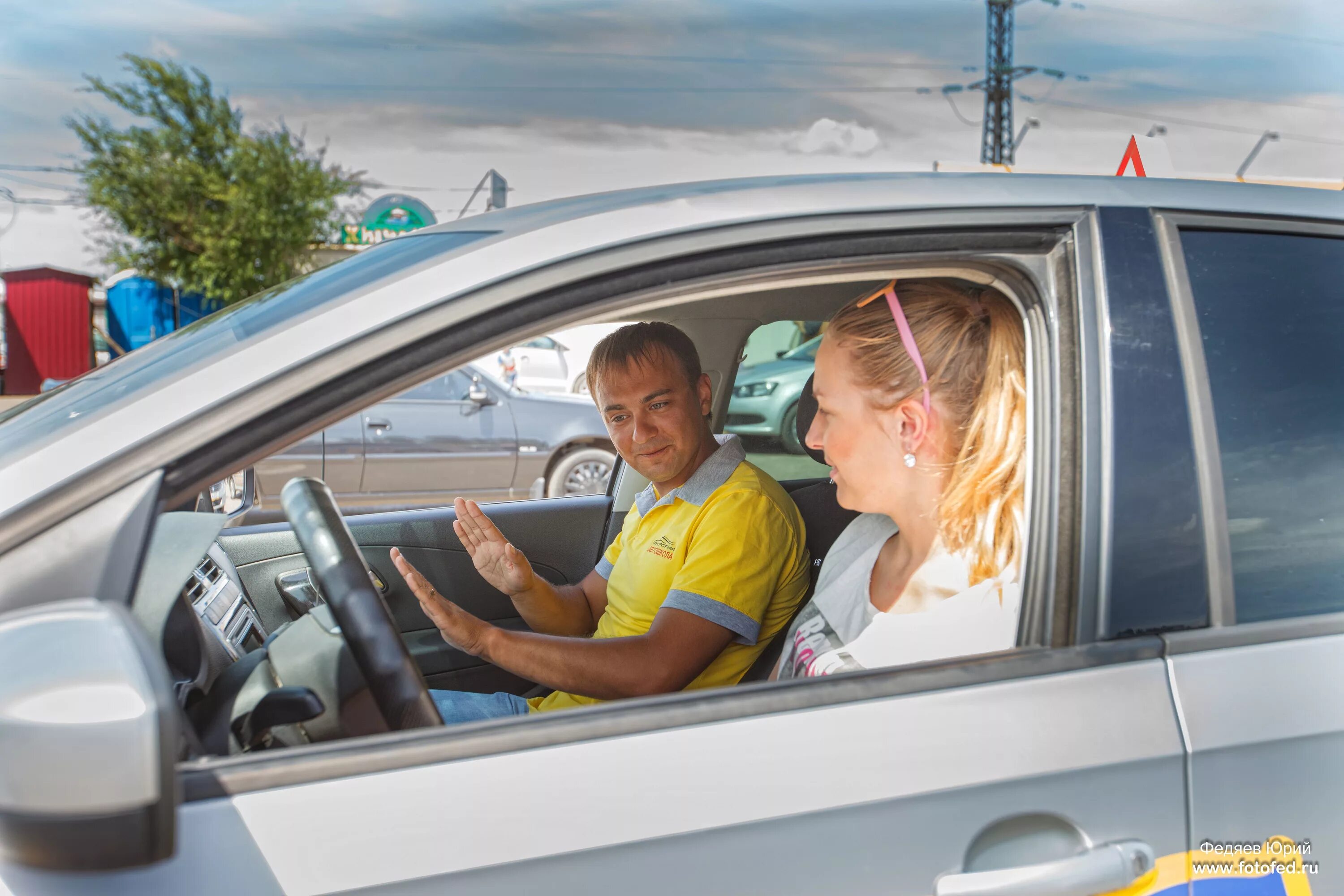 Russia car driving krasnodar коды. Уроки вождения. Автоинструктор по вождению. Частные Автоинструкторы. Профессиональный инструктор по вождению.