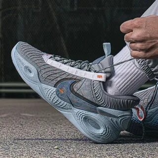 Nike unity