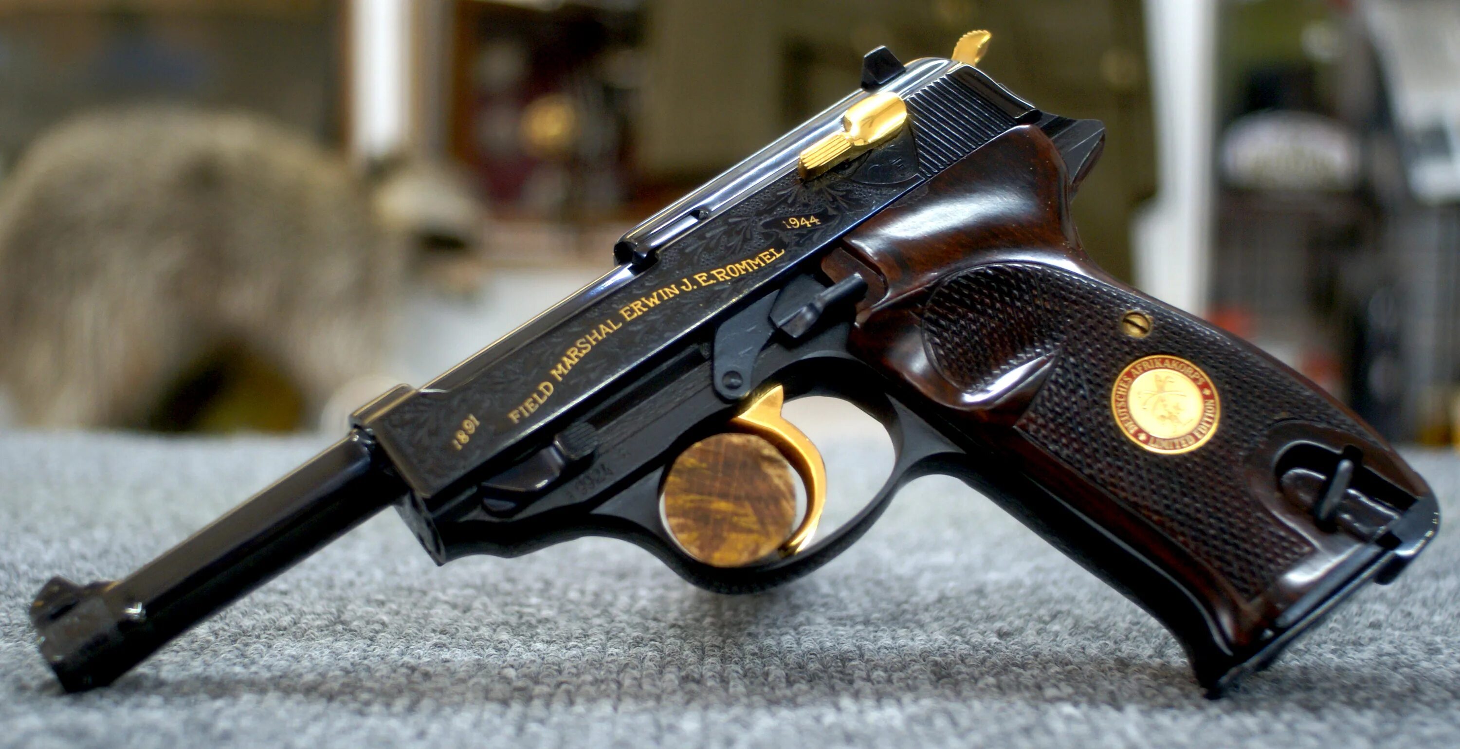 П 38 история 5. Walther p38 наградной. Walther p5.