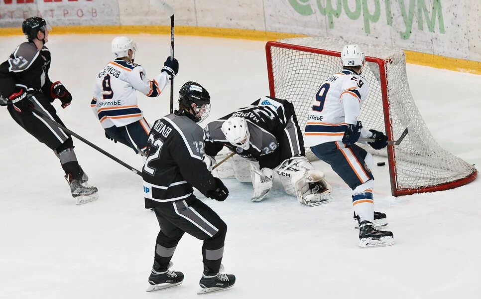 команды мхл. молодёжная хоккейная лига. тюменский легион стальные лисы. мхл артем руденко. тюменский легион мхл.