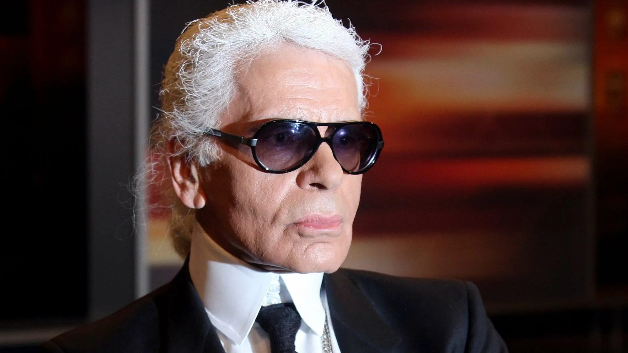 Karl lagerfeld без очков. Лагерфельд 1970. Karl lagerfeld без очков. Лагерфельд без очков. Лагерфельд без очков.