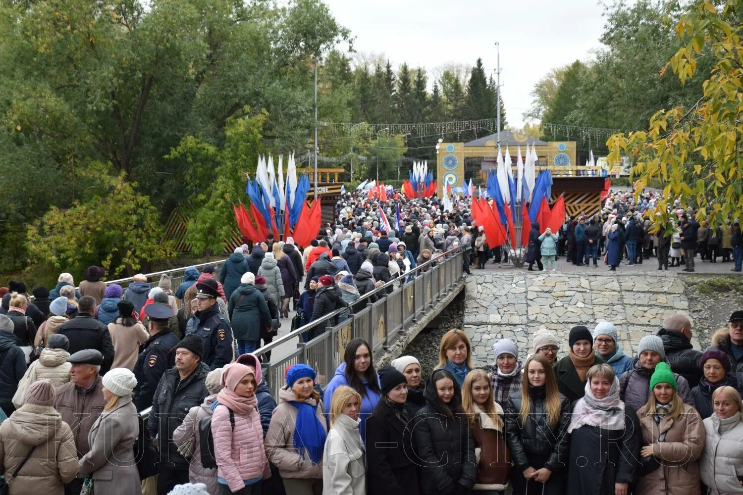 Присоединение запорожья. Концерт в поддержку защитников Донбасса. Концерты в Кургане. Концерт для детей Запорожья и Донбасса. Херсон праздничный концерт.