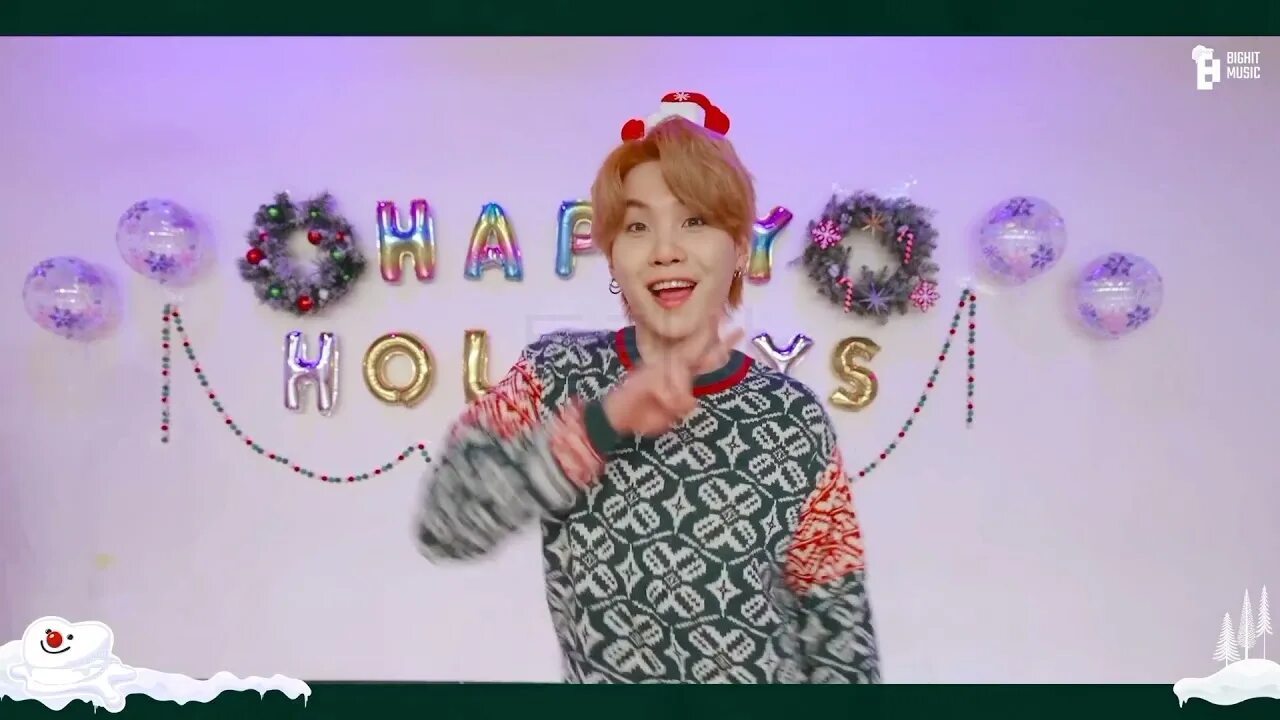 BTS Butter Holiday Remix. BTS Butter Christmas. Butter Holiday Remix. BTS Dynamite Holiday Remix обложка. Bts ремиксы