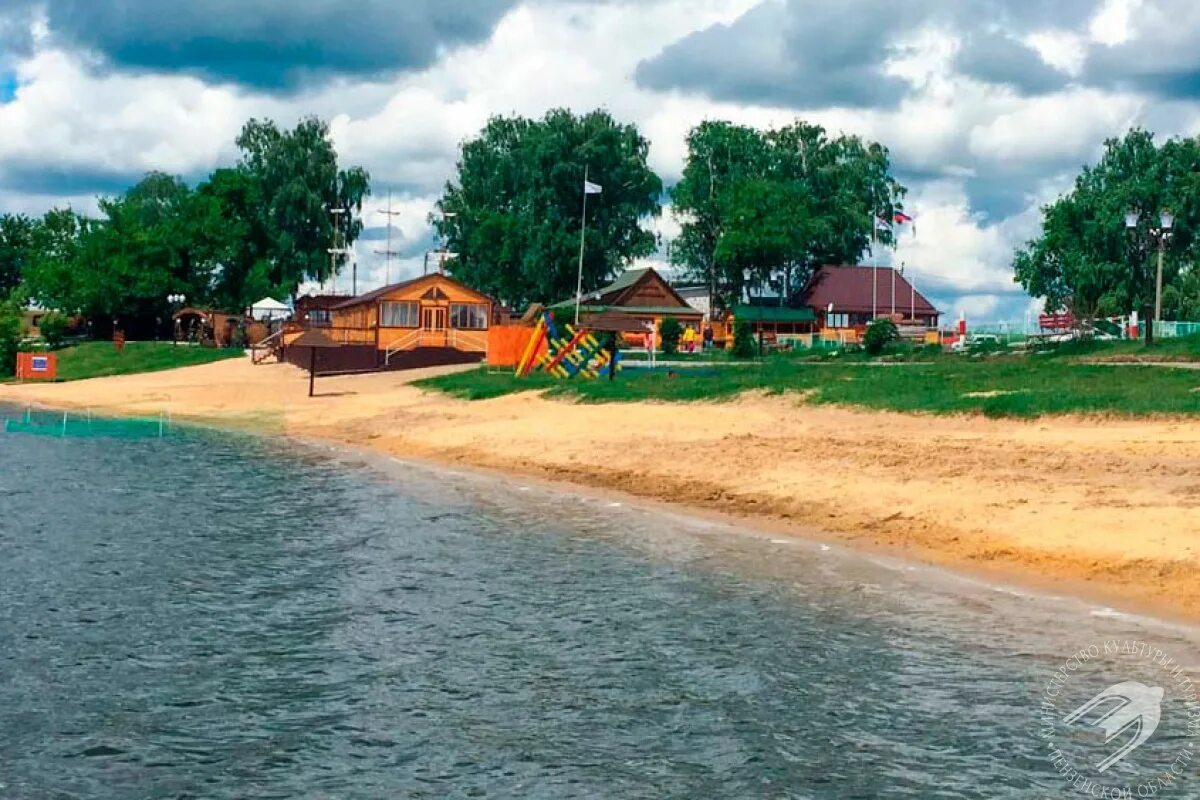 Озеро кумкуль база отдыха росинка. База чурсина пелагиада. Обильной базе. Озеро банное гостиница емеля. Турбаза рахоль курская область.