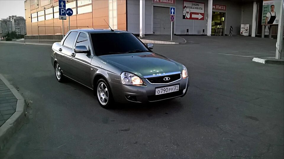 Приора кварц седан тюнинг Lada Приора седан 1.6 бензиновый 2010 на DRIVE2