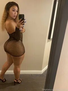 Raven_Thick Perfect Big Booty in a Fishnet Mini Dress.