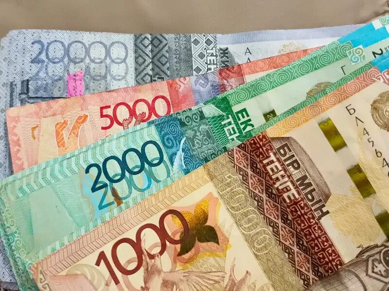 500000 тенге в долларах. Валютный калькулятор тенге. Сколько будет 500000 тенге. Сколько будет 500000 тенге. Российский рубль в тенге.