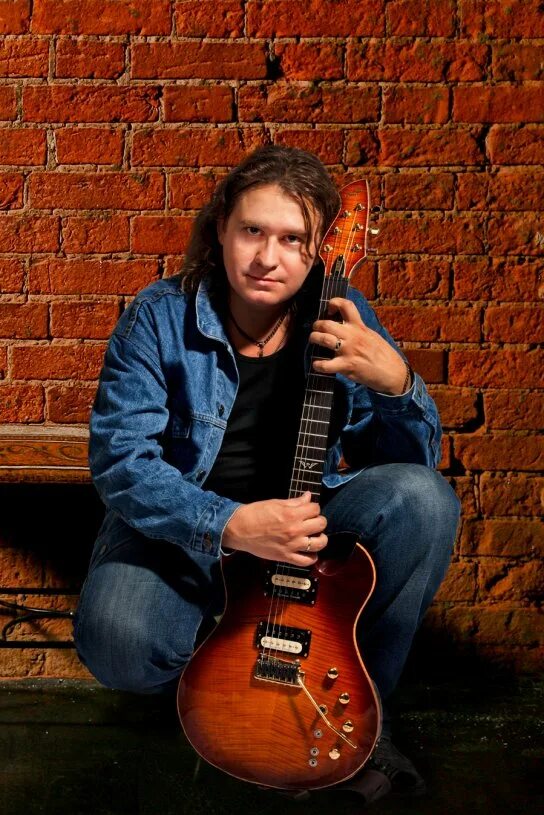 Мирошниченко гитарист. Мирошниченко гитара.