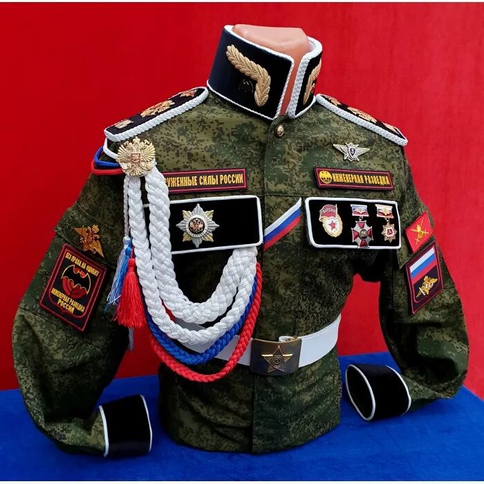 Дембельская форма вдв 2021. Зимняя дембельская форма. Вкпо дмб. Дмб форма вкс. Артиллерийская дембельская форма.