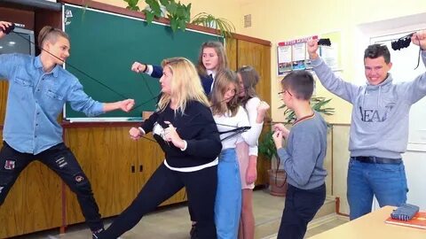Леру выгнали