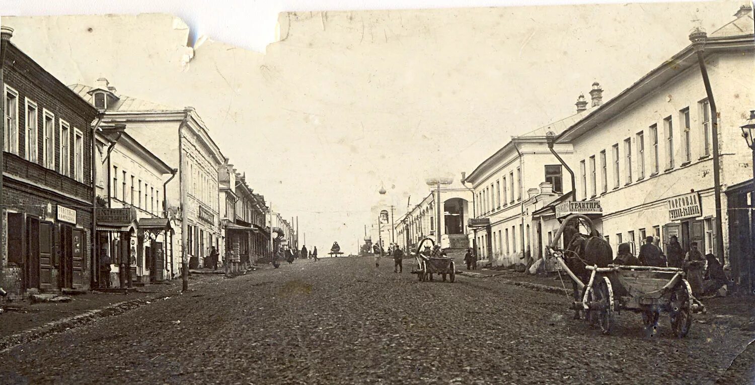 В городе n установлены. Закат в городе. В городе n установлены. Уездный город в комедии ревизор. Летний закат в городе.