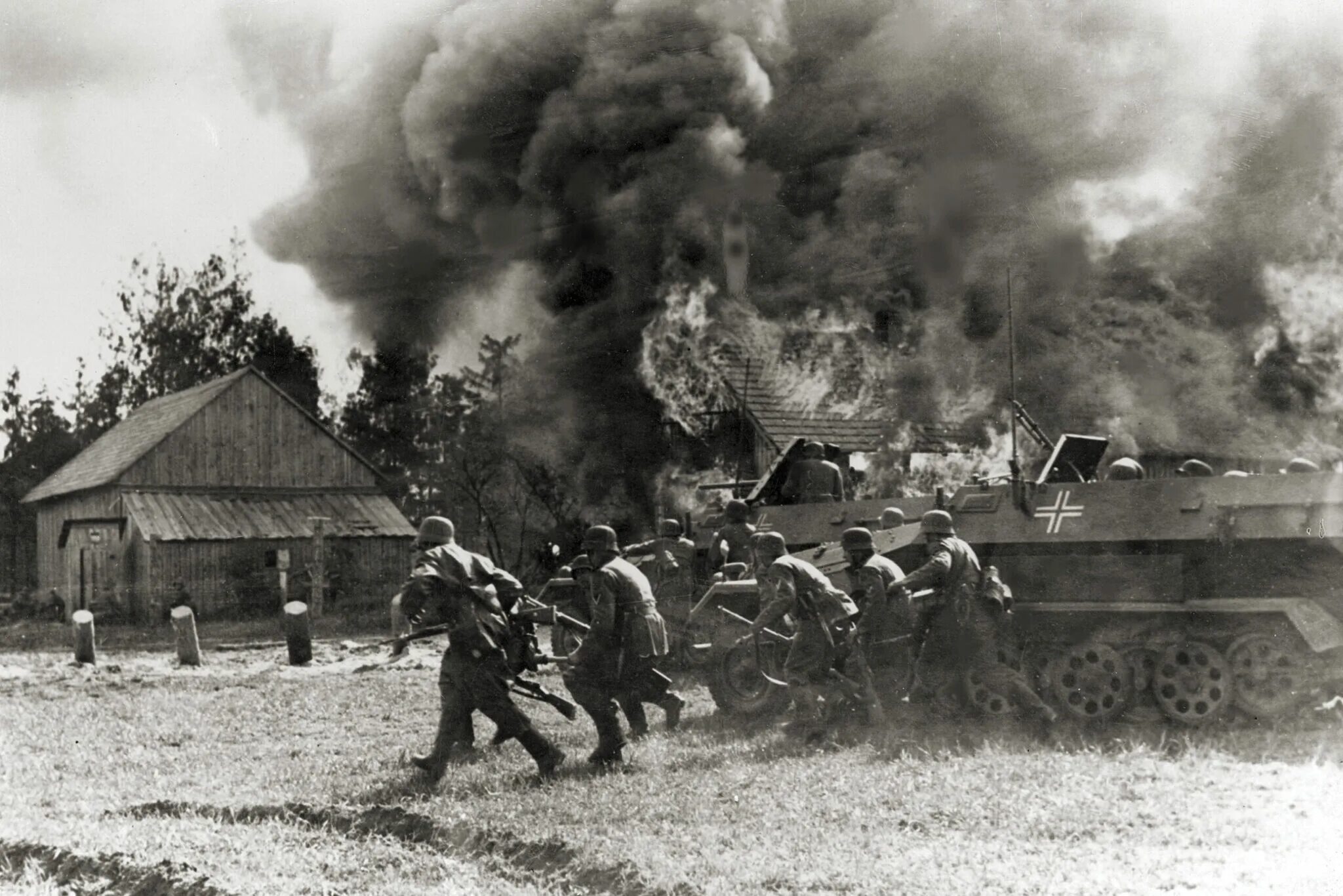 1941 год нападение германии на ссср. Спаленные деревни в годы войны.