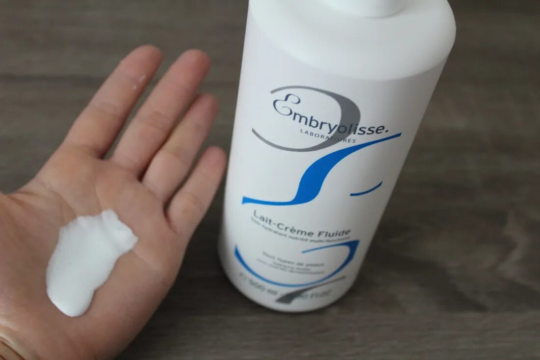Флюид для рук. Крем флюид embryolisse. embryolisse крем 500мл. embryolisse молочко-крем д/тела lait-creme fluide 500мл. молочко для тела embryolisse lait-crème fluide увлажняющее.