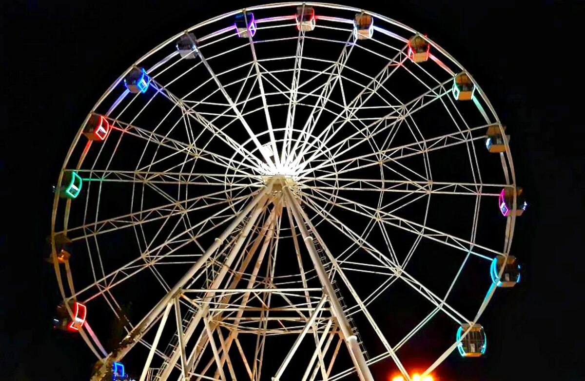 мы на чертовом катались колесе песня. муслим магомаев чертово колесо. чёртово колесо песня текст. мы на чертовом катались колесе песня. магомаев колесо.