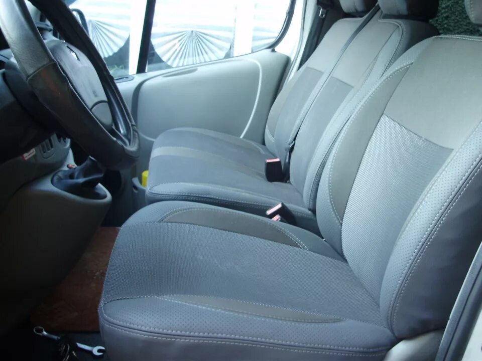Чехлы рено кангу. Авточехлы из экокожи на renault kangoo 2. Чехлы рено кангу. Авточехлы на рено кангу 2. Чехлы рено кангу 1.
