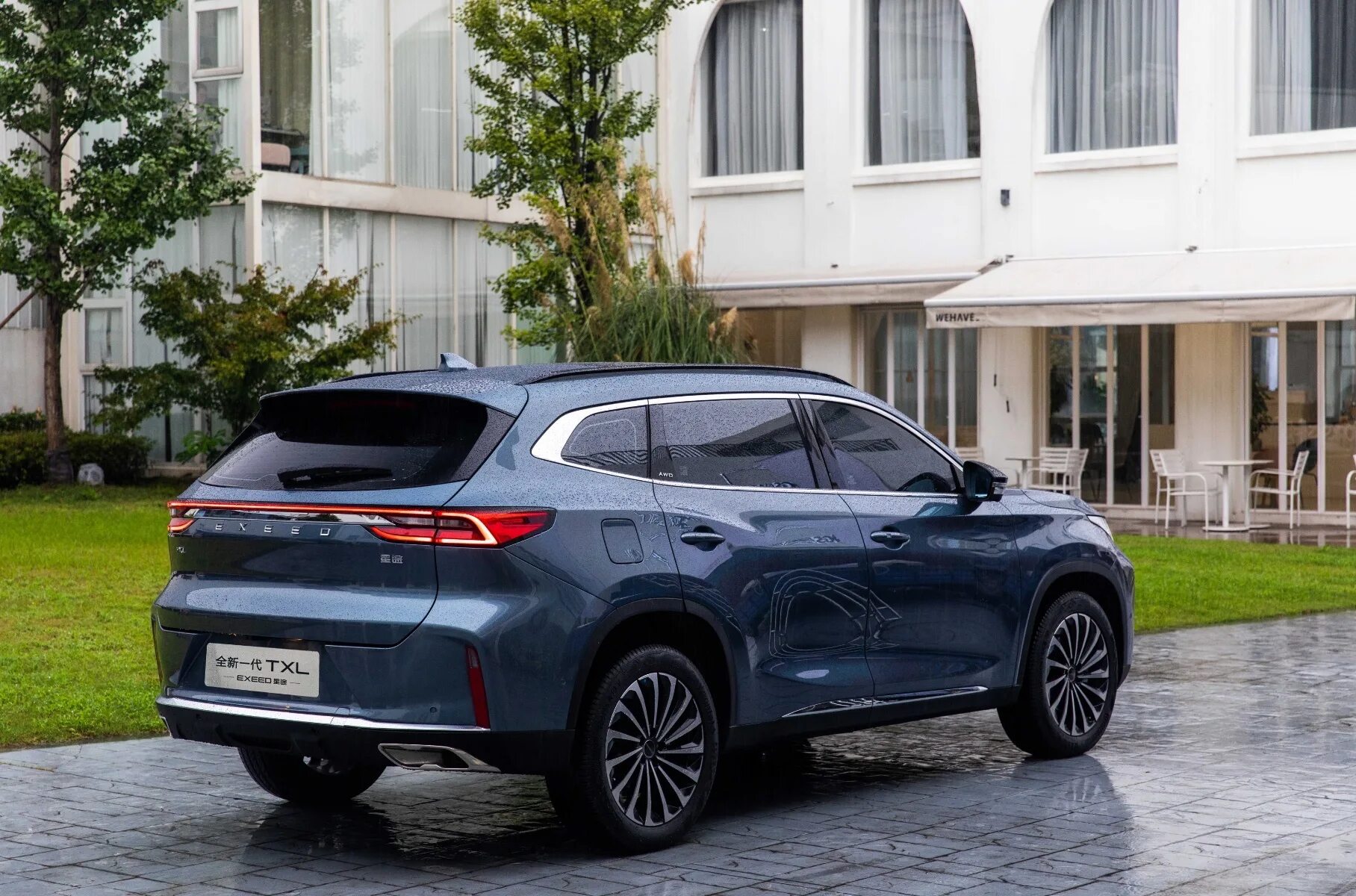 Чере тхл. Chery exceed txl 2025. cheryexeed txl 2025. exeed tlx 2025. эксид тхл 2025.