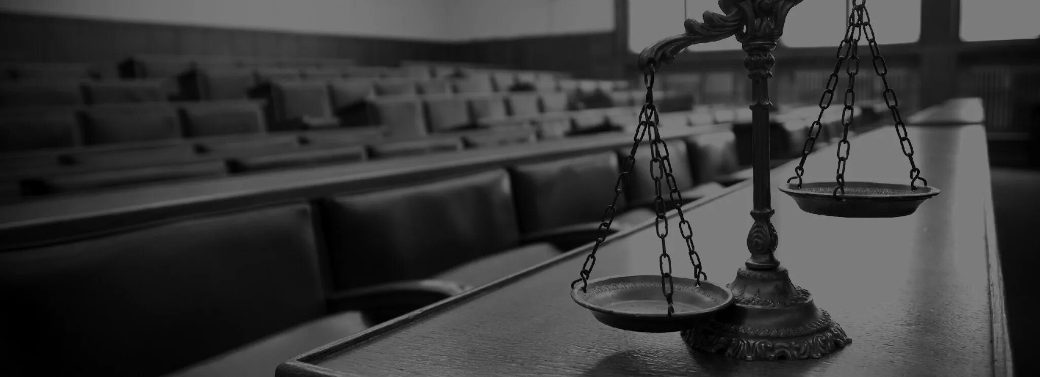 серое право. юридическая тематика. фон для презентации gj ghhfde. юриспруденция картинки. юридические услуги.