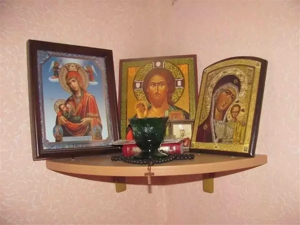 Какую икону иметь дома