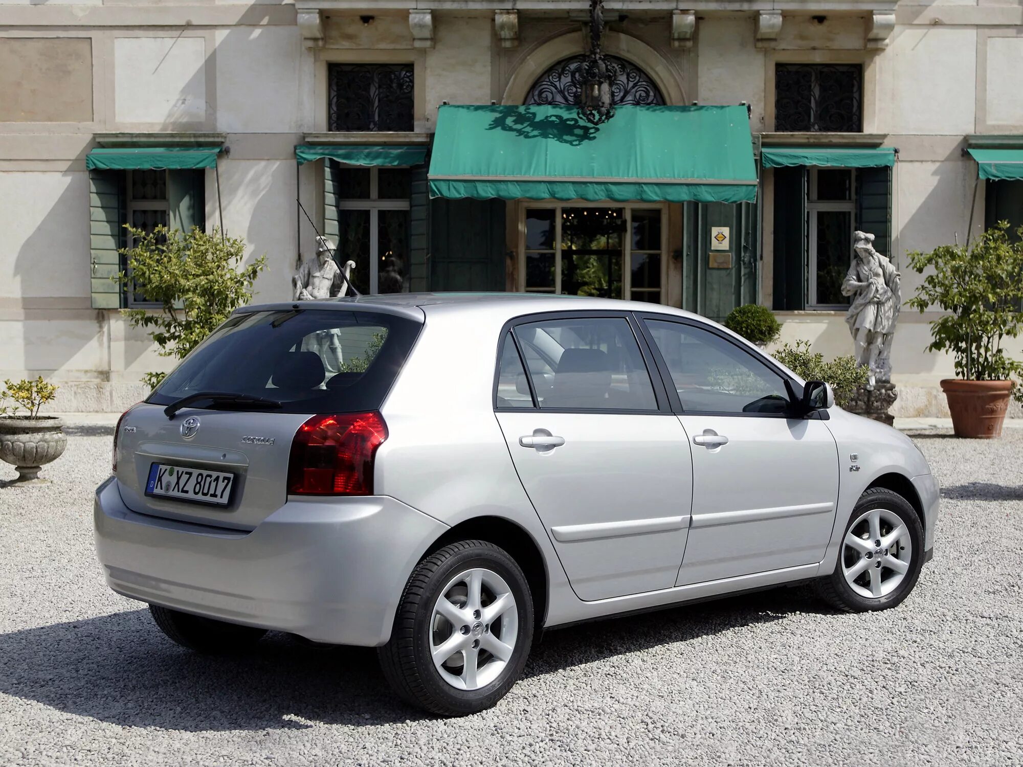 Тойота е120 хэтчбек. Toyota Corolla 120 хэтчбек. Тойота Королла e120 хэтчбек. Тойота Королла 120 кузов хэтчбек. Тойота Королла е120 хэтчбек.