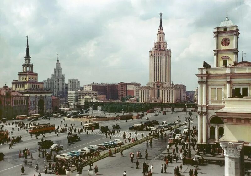 Персона комсомольская площадь 2: найдено 82 картинок