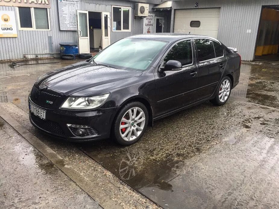 Skoda Octavia a5 RS черная. Шкода а5 черная 2005. Octavia a5 1.8. Skoda Octavia a5 FL черная.