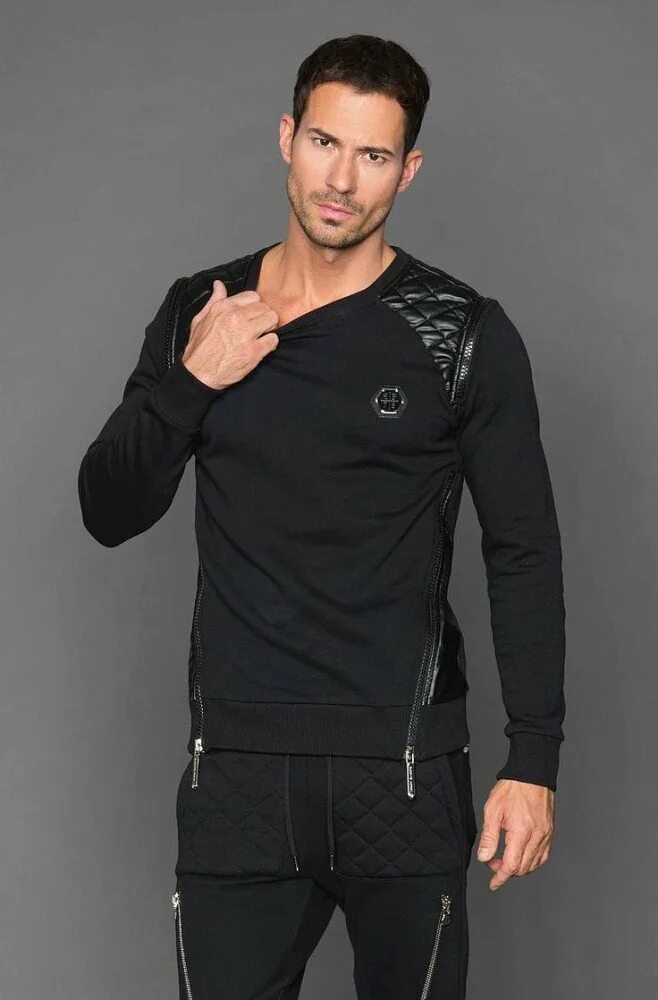 Filip plane. Филипп плейн фото. Филипп плейн филипп. Стиль филип плейн. Куртка филипп плейн мужская.