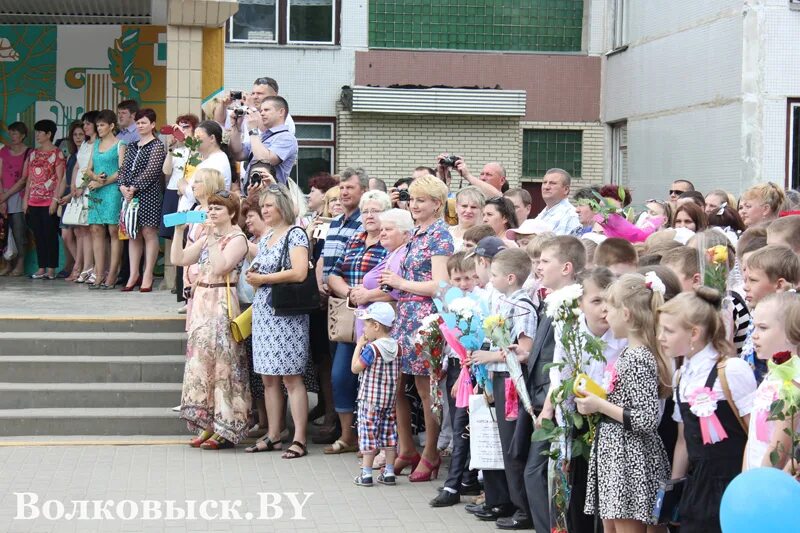 Крошка 24 бай волковыск роо. Волковыск школа 6. волковыск сш 4. г. волковыск. средняя школа 2 в волковыске.
