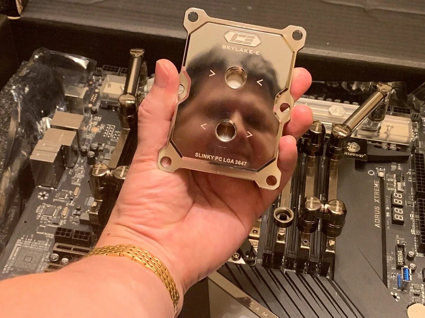 Xeon lga3647