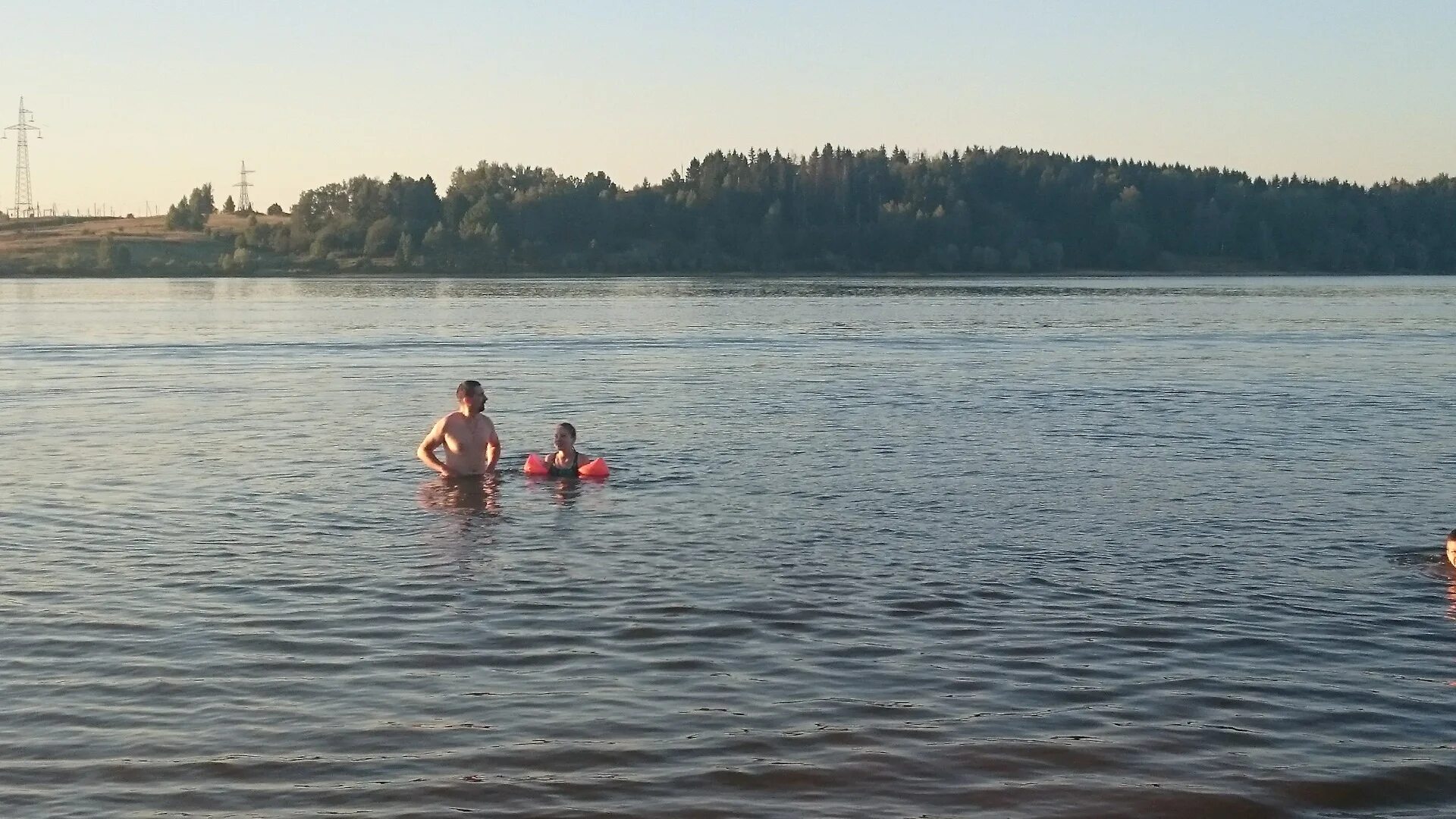 Руза водохранилище пляж. Озерное водохранилище руза. Пляж рузское водохранилище беляная гора. Айс пляж руза. Рузское водохранилище пляжи.