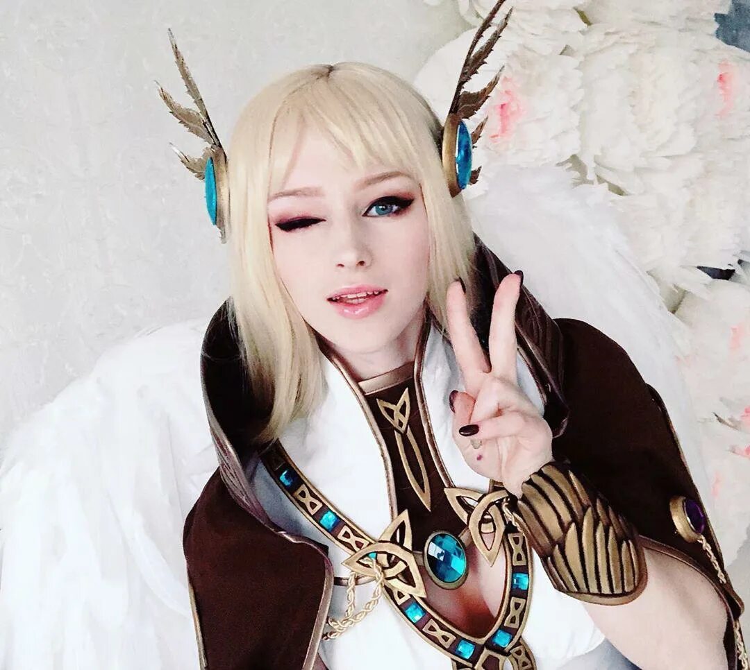 Melamori cosplay. Лост АРК косплей. Саша Крауз Lost Ark косплей. Косплей Беатрис лост АРК. Melamori Вермей.