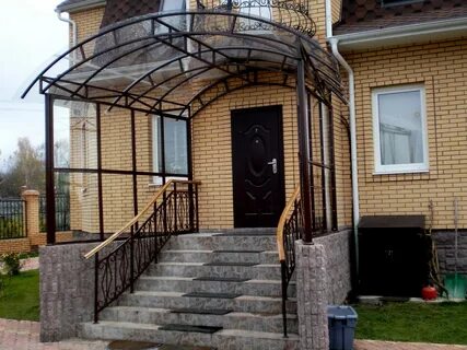 Ступеньки и навес для дома