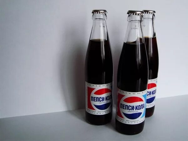 Пепси кола 0.33 СССР. Пепси 1972. Pepsi СССР 1988. Пепси кола бутылка СССР.